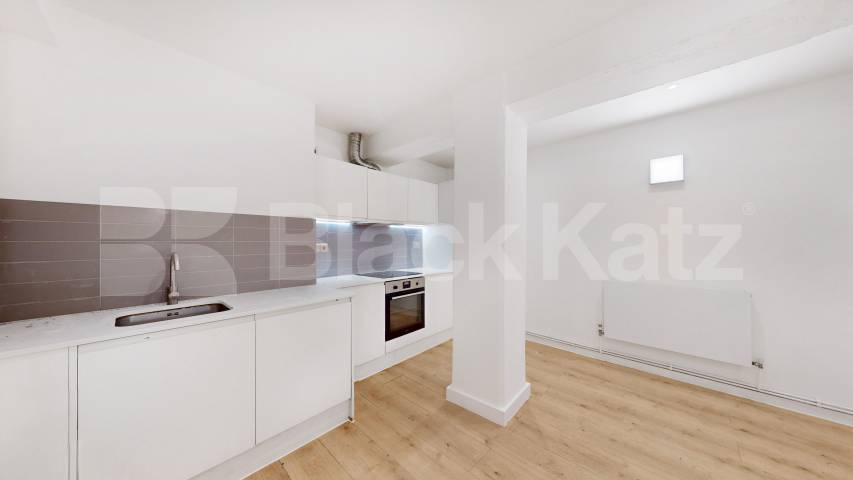 			1 Bedroom, 1 bath, 1 reception Apartment			 Springfield House lofts - Tyssen Street, Dalston